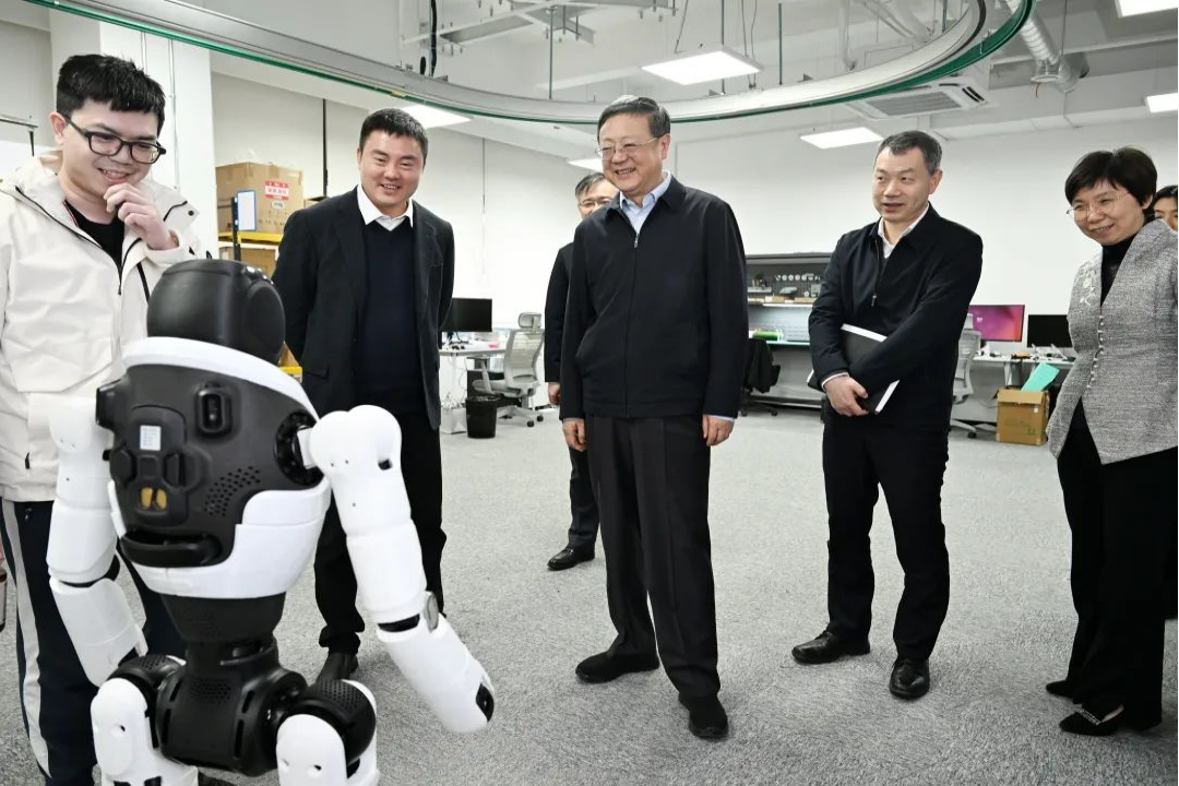 上海市委书记陈吉宁专题调研尊时凯龙机器人